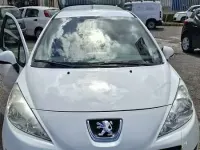 Usata Peugeot 207 73 CV (53 kW) 2013 Bianco Berlina