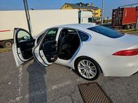 usata Jaguar XF XFII Berlina 2.0d Pure Business awd 240cv