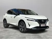 Usata Nissan Qashqai N-Connecta 158 CV (116 kW) 2023 White pearl/black metallic SUV