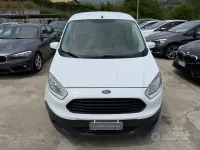 Usata Ford Transit 76 CV (55 kW) 2015 Bianco Furgone