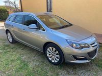 Usata Opel Astra Sport 136 CV (100 kW) 2015 Grigio Station wagon