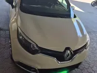 Usata Renault Captur 110 CV (80 kW) 2017 Giallo SUV