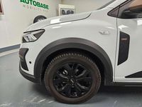 Usata Dacia Sandero Expression 101 CV (74 kW) 2024 Bianco Berlina