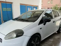 Usata Fiat Grande Punto 75 CV (55 kW) 2009 Bianco Utilitaria
