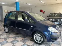 Usata Lancia Musa 90 CV (66 kW) 2007 Blu Monovolume