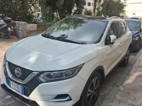 Usata Nissan Qashqai Tekna 131 CV (96 kW) 2018 Bianco SUV