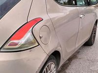Usata Lancia Ypsilon 60 CV (44 kW) 2012 Grigio Utilitaria