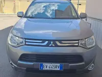 Usata Mitsubishi Outlander Intense 150 CV (110 kW) 2014 Beige SUV