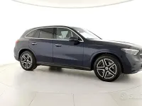 Usado Mercedes GLC220 AMG 197 CV (144 kW) 2022 Azul SUV