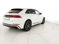 Usata Audi Q8 Sport 286 CV (210 kW) 2022 Bianco carrara SUV