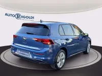 Nuova VW Golf VIII Life 204 CV (150 kW) 2025 Anemone blue metallizzato Berlina