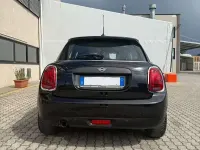 Usata Mini ONE Classic 75 CV (55 kW) 2021 Nero Utilitaria