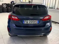 Usata Ford Fiesta Vignale 100 CV (73 kW) 2019 Blu Utilitaria