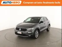 Usata VW T-Roc 150 CV (110 kW) 2019 Grigio SUV