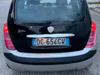 Usata Lancia Ypsilon 60 CV (44 kW) 2006 Grigio Utilitaria