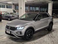 Nieuw VW T-Roc Sport 116 PK (85 kW) 2025 Grijs SUV