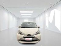 Usata Toyota Aygo X-wave 69 CV (50 kW) 2016 Bianco Utilitaria