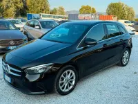 Usata Mercedes B180 116 CV (85 kW) 2019 Nero Utilitaria