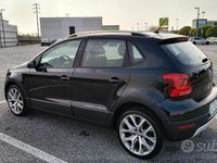 Usata VW Polo Cross 90 CV (66 kW) 2016 Nero Utilitaria