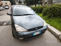 Usata Ford Focus Ambiente 100 CV (73 kW) 2004 Nero Station wagon