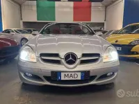 Usata Mercedes SLK350 272 CV (200 kW) 2005 Grigio Cabrio