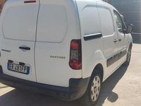 Usata Peugeot Partner 92 CV (67 kW) 2013 Bianco Monovolume