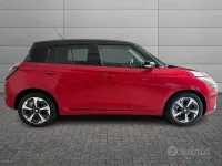 Usata Suzuki Swift 83 CV (61 kW) 2025 Rosso Utilitaria