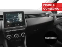 Usata Renault Clio Techno 90 CV (66 kW) 2022 Grigio Utilitaria