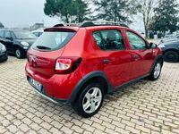 Usata Dacia Sandero Prestige 90 CV (66 kW) 2014 Rosso Berlina