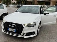 Usado Audi A3 116 CV (85 kW) 2018 Blanco Berlina