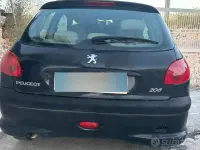 Usata Peugeot 206 60 CV (44 kW) 2004 Nero Berlina