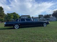 Usata Cadillac Fleetwood 170 CV (125 kW) 1990 Nero Berlina