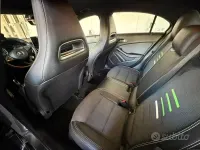 Usata Mercedes A160 90 CV (66 kW) 2018 Grigio Utilitaria
