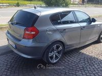 Usata BMW 118 143 CV (105 kW) 2010 Gray Utilitaria
