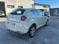 Usata Alfa Romeo MiTo Distinctive 90 CV (66 kW) 2009 Beige Utilitaria