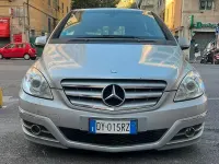 Usata Mercedes B180 109 CV (80 kW) 2009 Grigio Monovolume