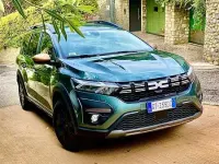 Usata Dacia Jogger Expression 101 CV (74 kW) 2024 Verde Monovolume