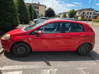 Usata Fiat Grande Punto 65 CV (47 kW) 2006 Rosso Utilitaria