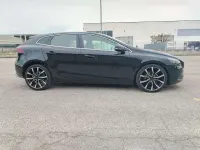 Usata Volvo V40 Ocean Race 115 CV (84 kW) 2015 Nero Berlina