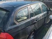 Usata BMW 316 116 CV (85 kW) 2010 Nero Station wagon