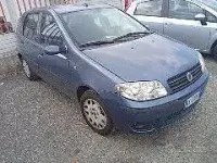 Usata Fiat Punto 60 CV (44 kW) 2003 Bluazzurro Utilitaria