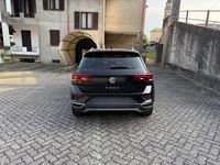 Usata VW T-Roc 116 CV (85 kW) 2019 Nero SUV