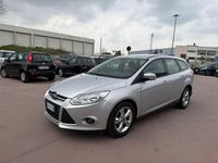Usata Ford Focus 115 CV (84 kW) 2011 Grigio Station wagon