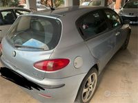 usata Alfa Romeo 147 1.9 JTD (115 CV) cat 3p. Connect