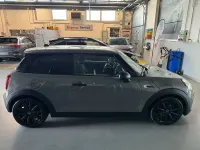 Usata Mini ONE 102 CV (75 kW) 2018 Grigio Utilitaria
