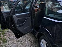 Usata Ford Focus 115 CV (84 kW) 2007 Nero Station wagon