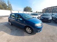 Usata Dacia Sandero 72 CV (52 kW) 2014 Blu Berlina