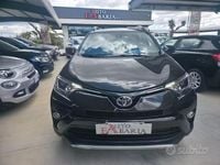 Usata Toyota RAV4 Business Edition 143 CV (105 kW) 2016 Marrone SUV