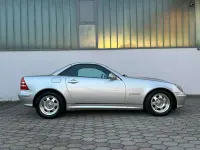 Usata Mercedes SLK200 163 CV (119 kW) 2003 Argento Cabrio