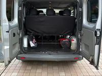 Usata Opel Vivaro 2003 Grigio Monovolume